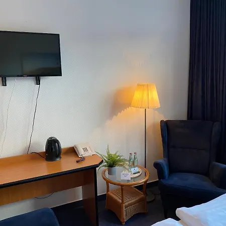 Altes Stover 3* Loningen