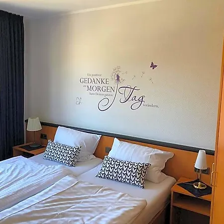 Altes Stover Hotel Loningen