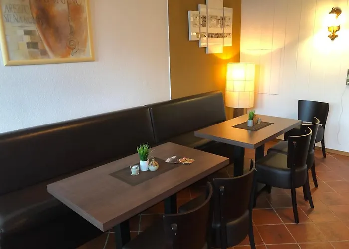 Altes Stover 3* Loningen